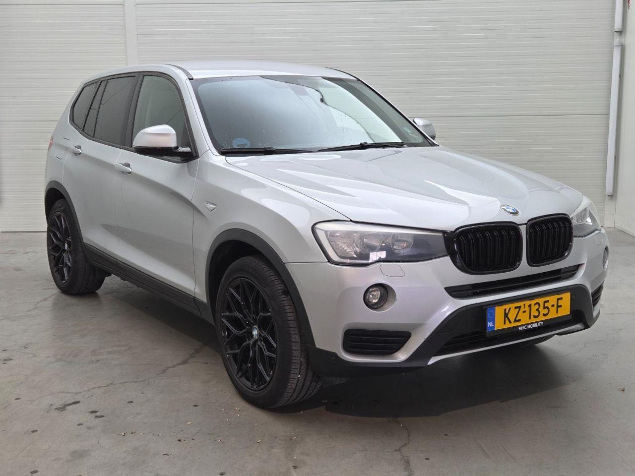 BMW X3 sDrive20i Business | 2015 | 192.306 km | Automaat | KZ135F | NAP: Geen oordeel - سيارة دفع رباعي: صورة 2 BMW X3 sDrive20i Business | 2015 | 192.306 km | Automaat | KZ135F | NAP: Geen oordeel - سيارة دفع رباعي: صورة 2
