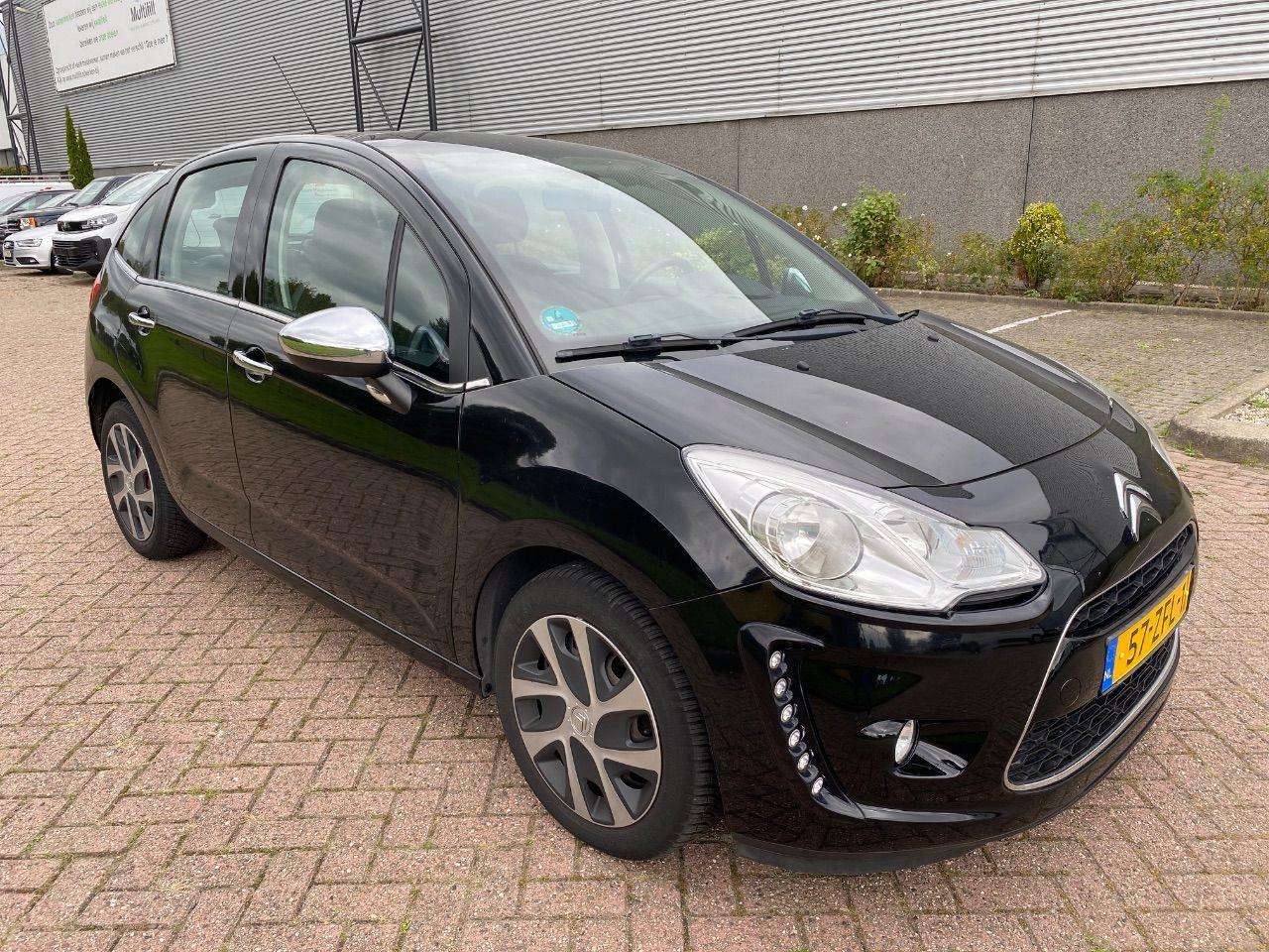 Citroen C3 1.2 VTi Collection | 2012 | 66.290 km | 57ZFL1 | NAP: Logisch - هاتشباك: صورة 2 Citroen C3 1.2 VTi Collection | 2012 | 66.290 km | 57ZFL1 | NAP: Logisch - هاتشباك: صورة 2