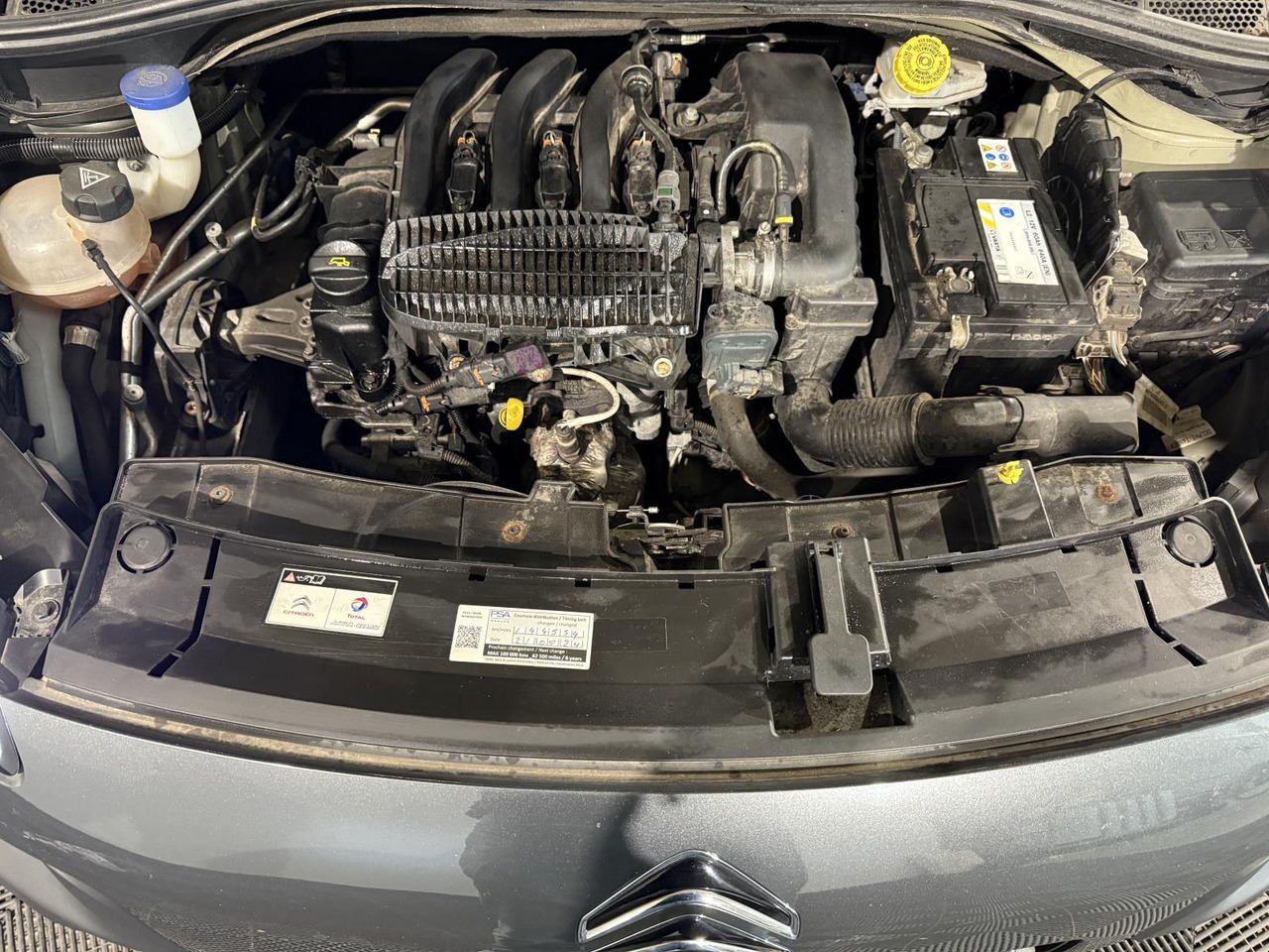 Citroen | C4 Cactus | 1.2 PureTech Business | 2015 | 163.108 km | G485PG | Geen oordeel - سيارة دفع رباعي: صورة 2 Citroen | C4 Cactus | 1.2 PureTech Business | 2015 | 163.108 km | G485PG | Geen oordeel - سيارة دفع رباعي: صورة 2