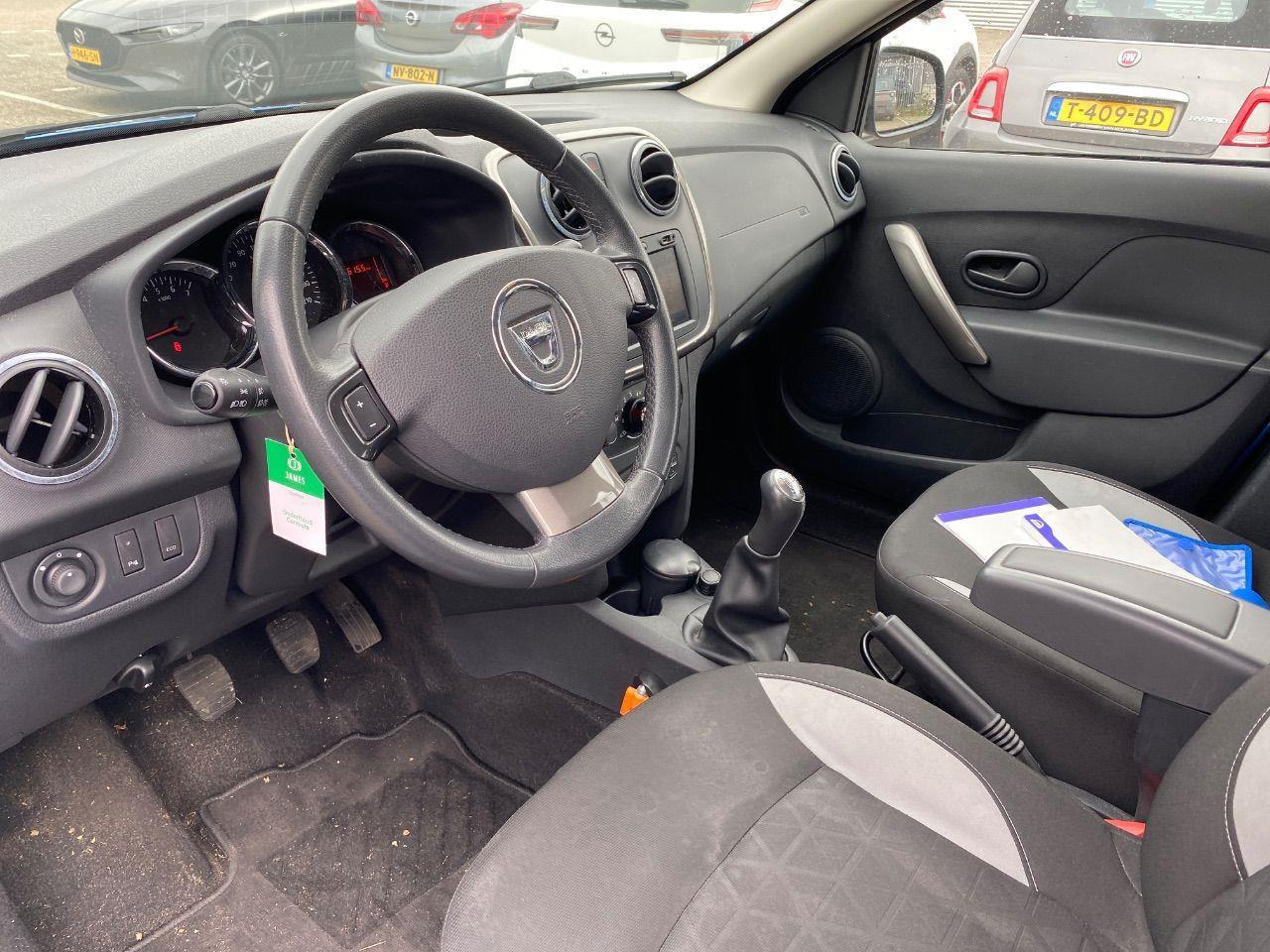 Dacia Sandero 0.9 TCe Stepway Lauréate | 2013 | 116.155 km | 1KLD18 | NAP: Logisch - هاتشباك: صورة 5 Dacia Sandero 0.9 TCe Stepway Lauréate | 2013 | 116.155 km | 1KLD18 | NAP: Logisch - هاتشباك: صورة 5