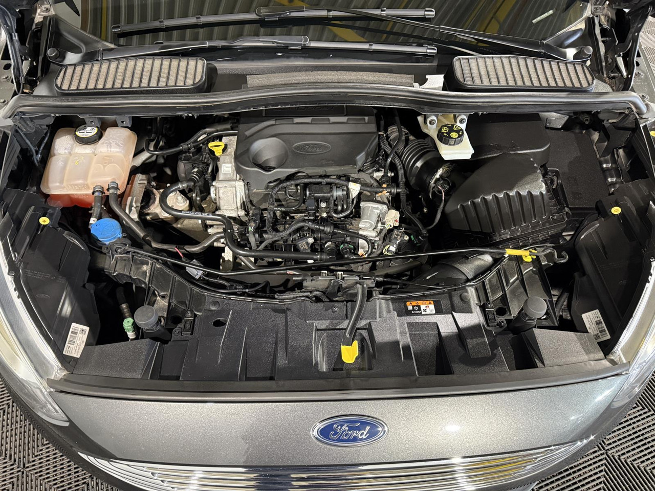 سيارة Ford C-Max 1.0 Titanium ZG-548-F 186.382 km: صورة 16