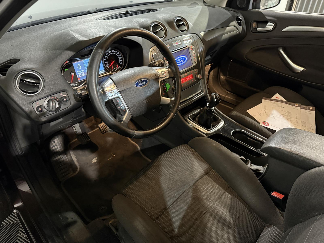 سيارة Ford | Mondeo Wagon | 2.0-16V Limited | 2010 | 193.300 km | 93LFJ8 | Logisch: صورة 6 سيارة Ford | Mondeo Wagon | 2.0-16V Limited | 2010 | 193.300 km | 93LFJ8 | Logisch: صورة 6