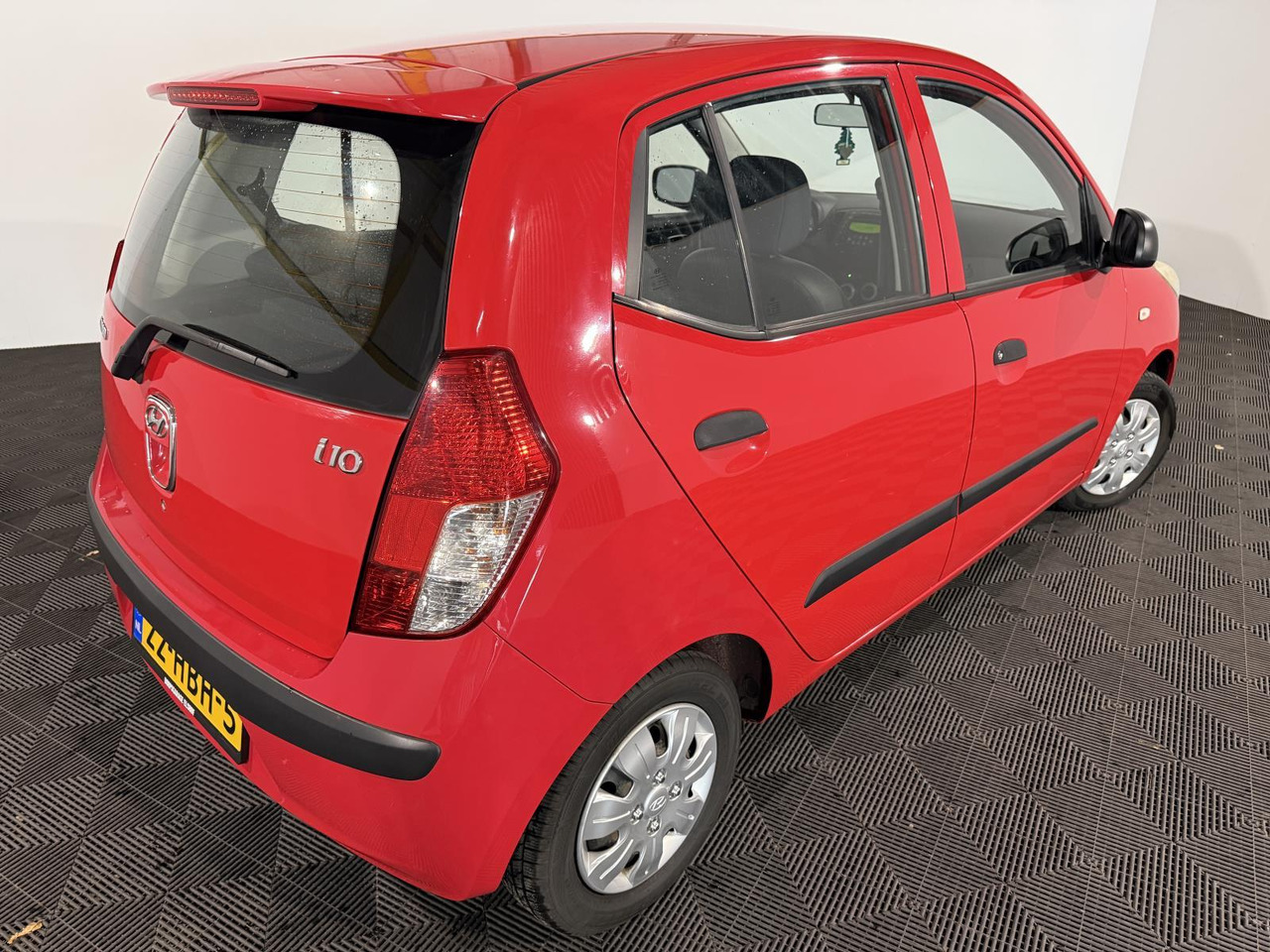 Hyundai | i10 | 1.1 Active | 2008 | 122.839 km | 22HBH5 | Logisch - هاتشباك: صورة 2 Hyundai | i10 | 1.1 Active | 2008 | 122.839 km | 22HBH5 | Logisch - هاتشباك: صورة 2