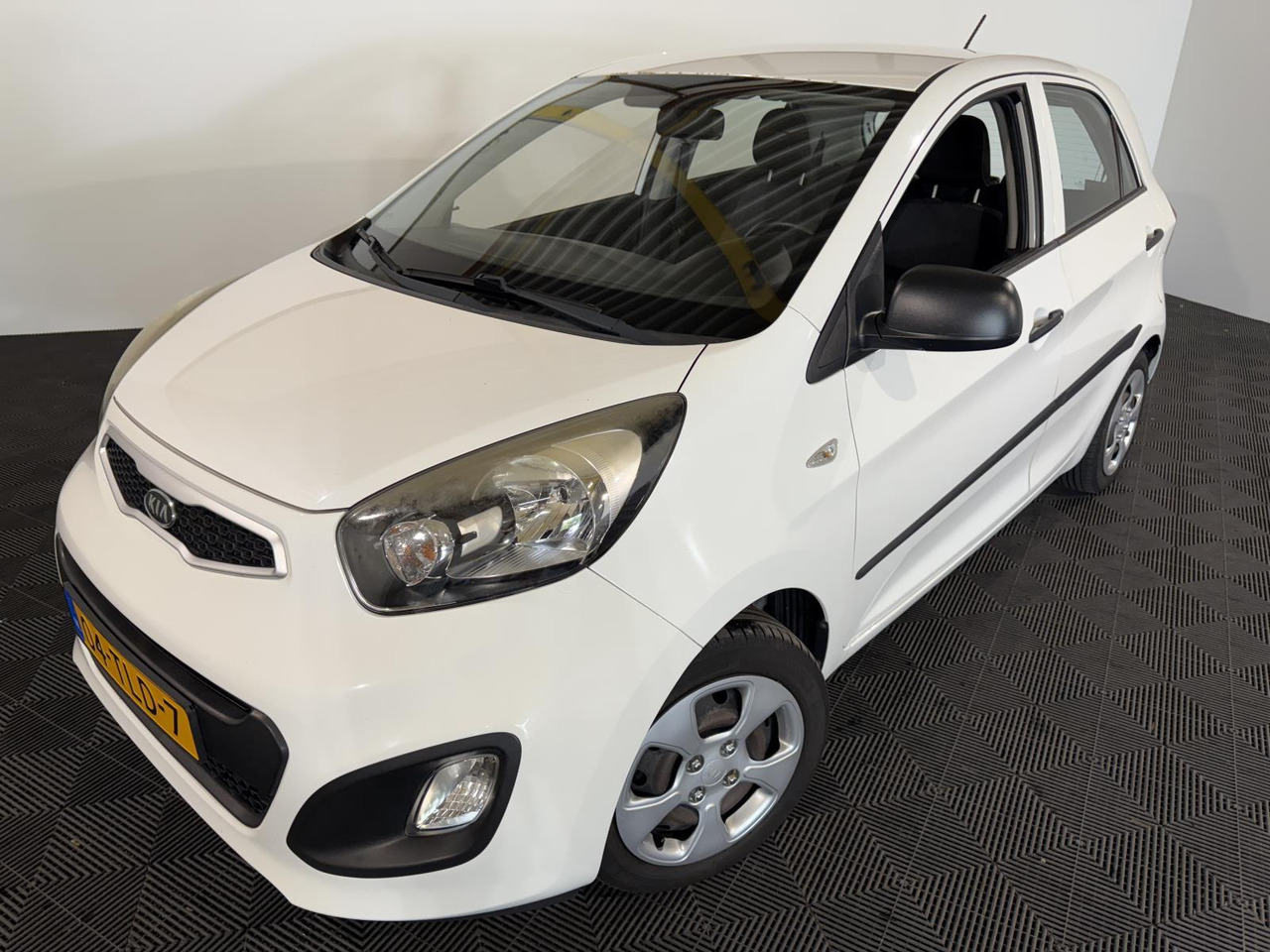 Kia Picanto 1.0 CVVT | 2012 | 70.028 km | 04-TLD- 7 - هاتشباك: صورة 1 Kia Picanto 1.0 CVVT | 2012 | 70.028 km | 04-TLD- 7 - هاتشباك: صورة 1