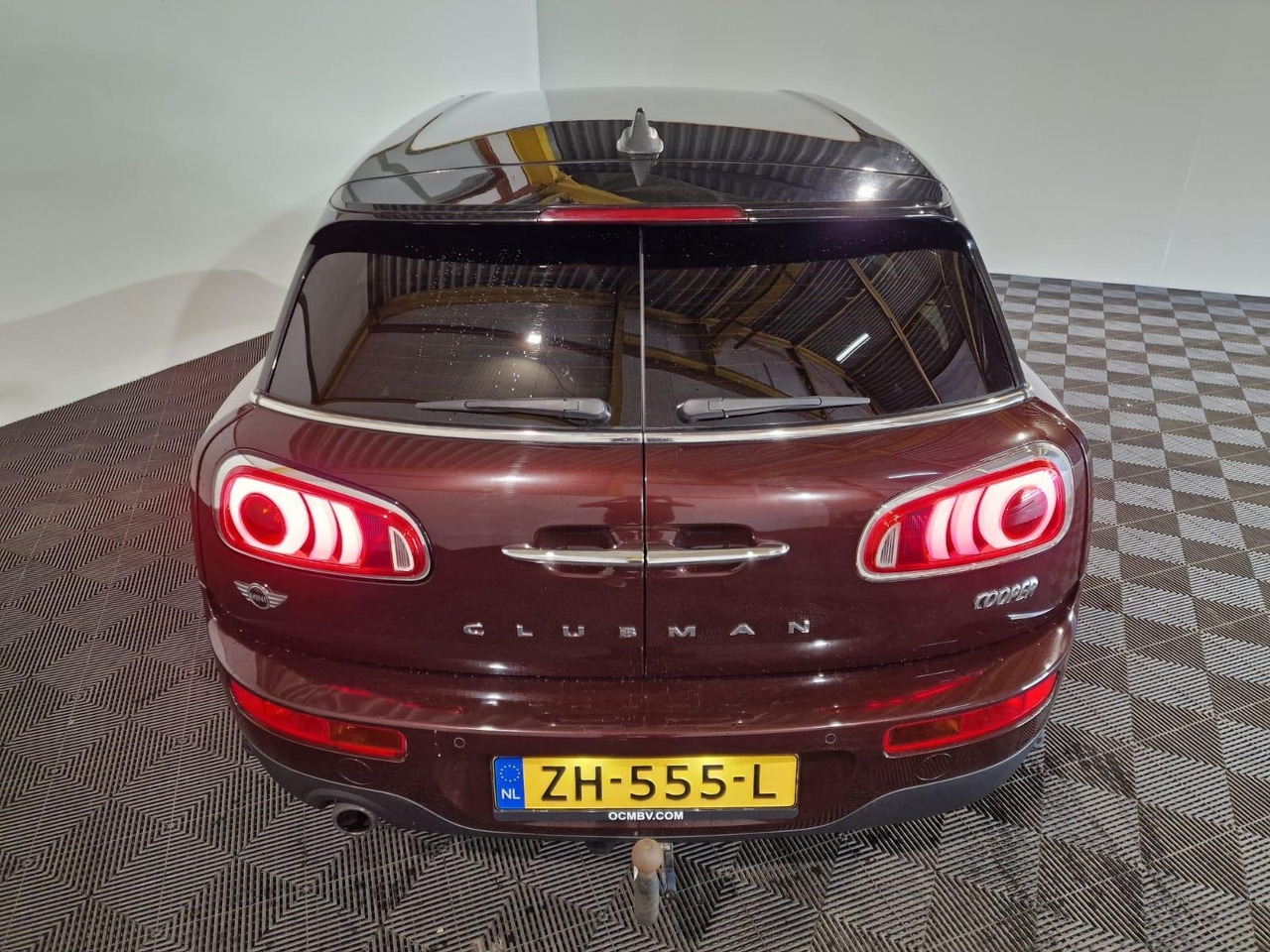 Mini Clubman 1.5 Cooper Pepper Business ZH-555-L 215.148 km - سيارة: صورة 2 Mini Clubman 1.5 Cooper Pepper Business ZH-555-L 215.148 km - سيارة: صورة 2