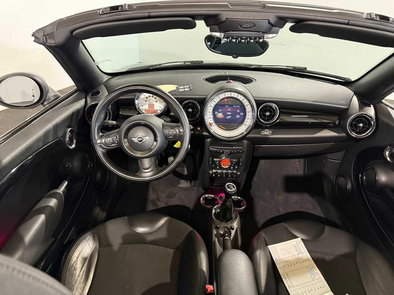 Mini Mini Roadster 1.6 Cooper 2012 123.482 km X-461-PR - سيارة: صورة 5 Mini Mini Roadster 1.6 Cooper 2012 123.482 km X-461-PR - سيارة: صورة 5
