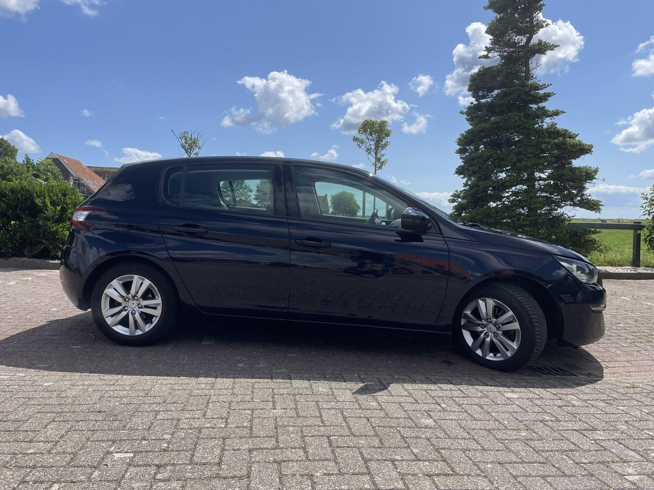 هاتشباك Peugeot 308 1.6 BlueHDi Active | 2014 | 228.867 | 1-XPX-11: صورة 6