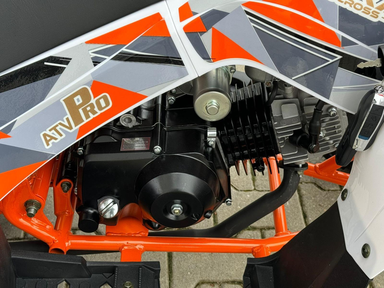 Quad UltraMotocross 125cc (oranje) - مركبة لجميع التضاريس: صورة 5 Quad UltraMotocross 125cc (oranje) - مركبة لجميع التضاريس: صورة 5