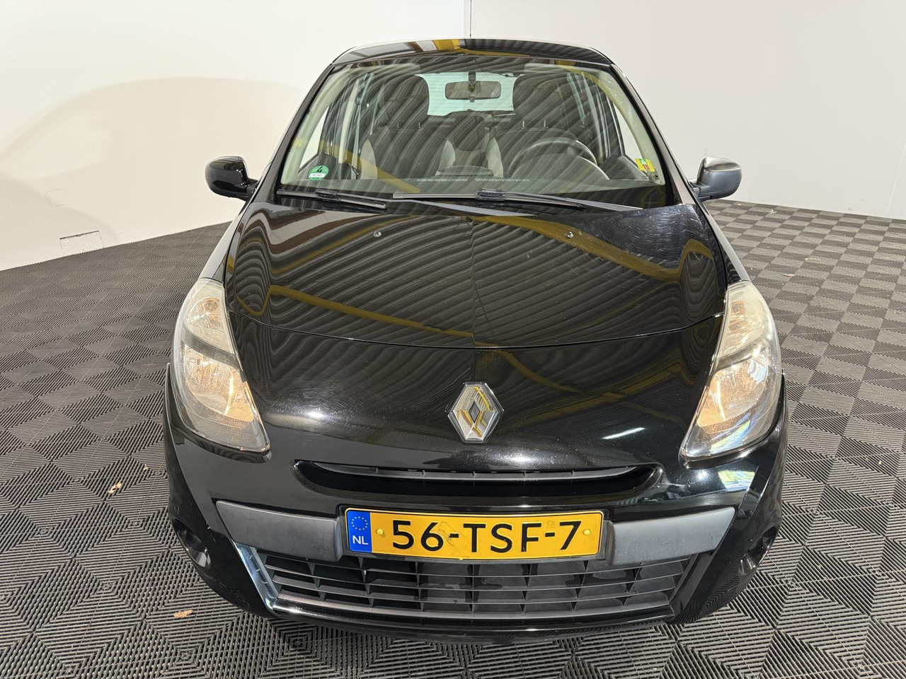 Renault | Clio | 1.2 Authentique | 2012 | 216.427 km | 56TSF7 | Logisch - هاتشباك: صورة 2 Renault | Clio | 1.2 Authentique | 2012 | 216.427 km | 56TSF7 | Logisch - هاتشباك: صورة 2