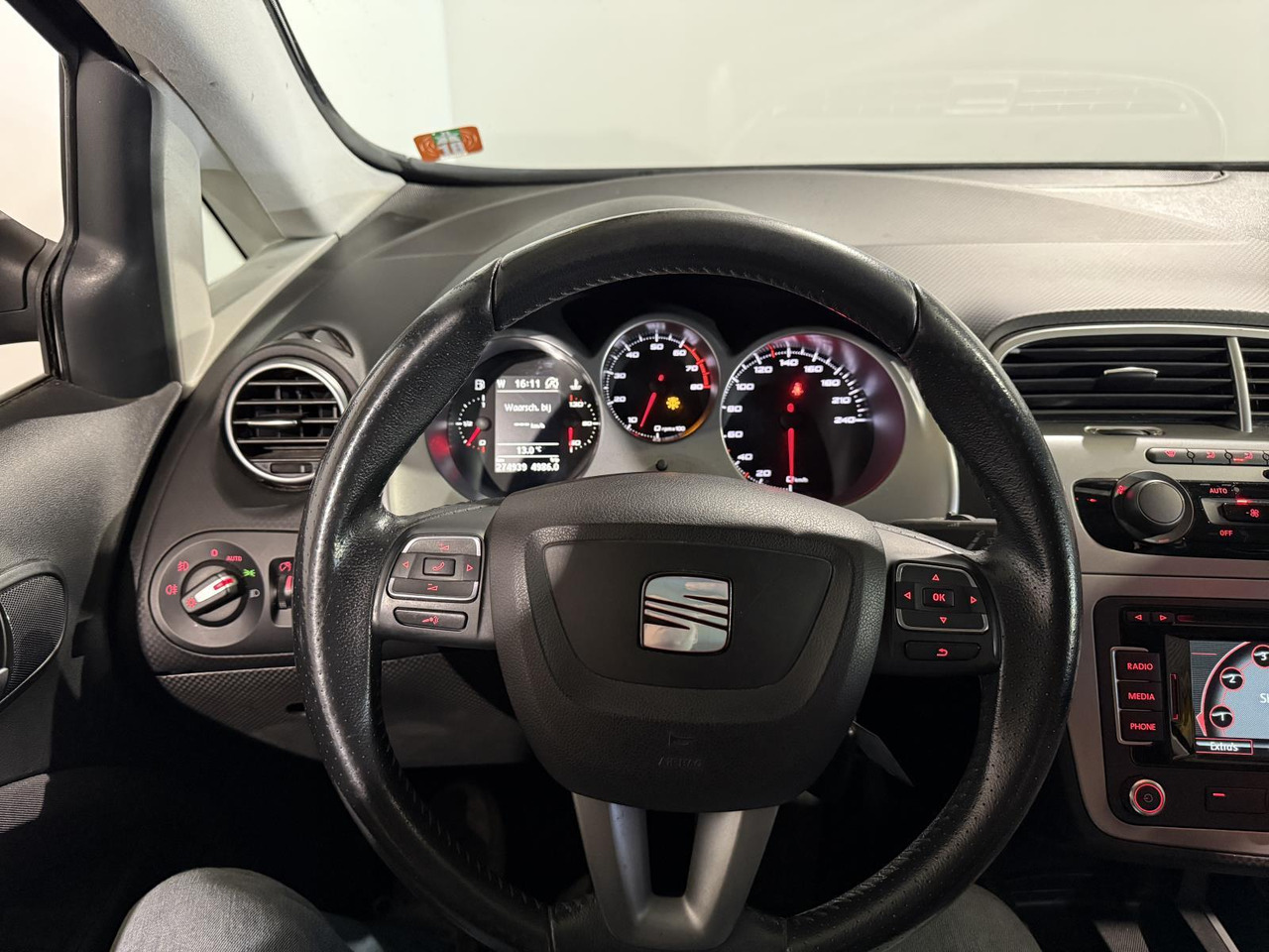 SEAT | Altea XL | 1.2 TSI Ecomotive Businessline COPA | 2012 | 274.939 km | 28TJZ5 | Logisch - سيارة: صورة 4 SEAT | Altea XL | 1.2 TSI Ecomotive Businessline COPA | 2012 | 274.939 km | 28TJZ5 | Logisch - سيارة: صورة 4
