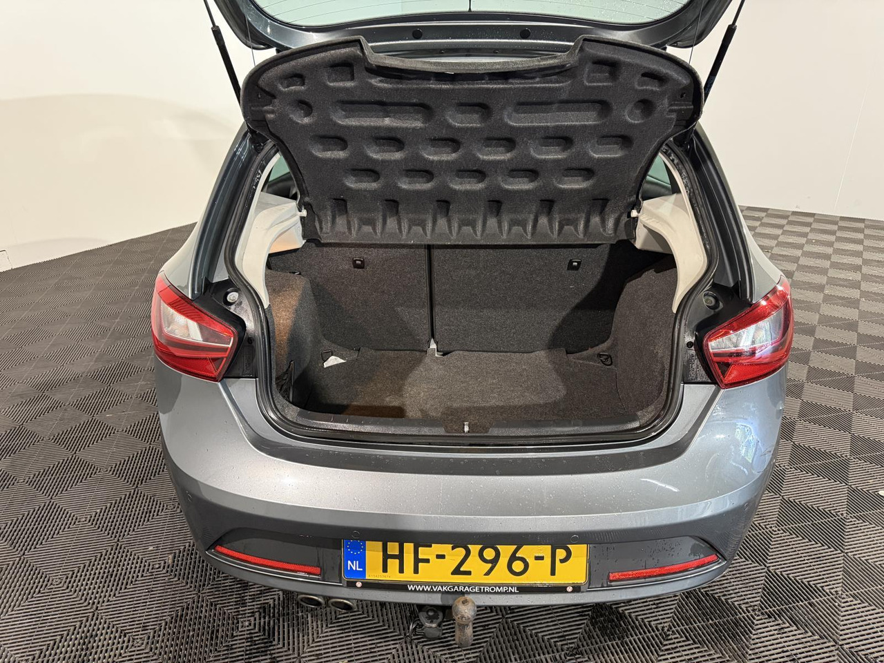 SEAT | Ibiza | 1.0 EcoTSI FR Connect | 2015 | 138.360 km | HF296P | Logisch - هاتشباك: صورة 3 SEAT | Ibiza | 1.0 EcoTSI FR Connect | 2015 | 138.360 km | HF296P | Logisch - هاتشباك: صورة 3