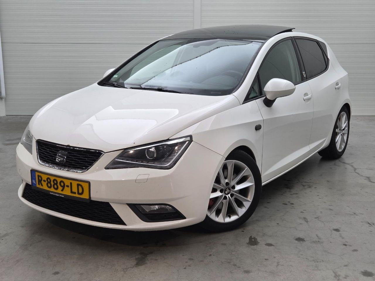 SEAT Ibiza 1.0 EcoTSI FR Connect | 2017 | 165.376 km | R889LD | NAP: Geen oordeel - هاتشباك: صورة 1 SEAT Ibiza 1.0 EcoTSI FR Connect | 2017 | 165.376 km | R889LD | NAP: Geen oordeel - هاتشباك: صورة 1