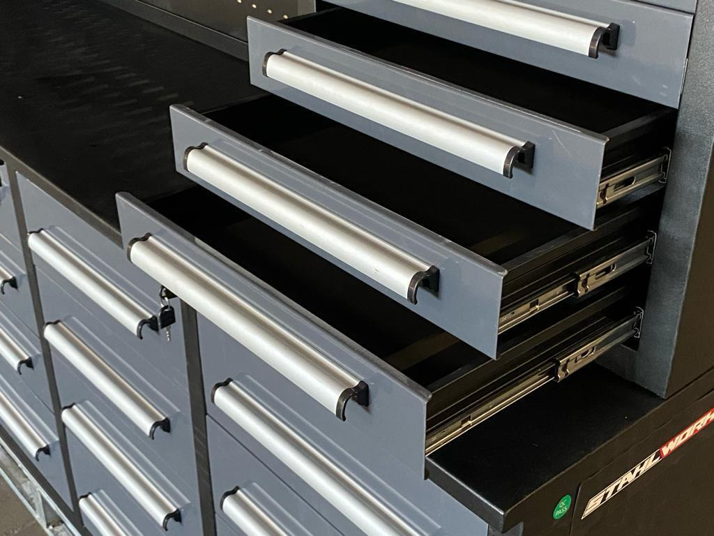 StahlWorks 30DG Gereedschapswand 30 Lades. - معدات الورش: صورة 5 StahlWorks 30DG Gereedschapswand 30 Lades. - معدات الورش: صورة 5