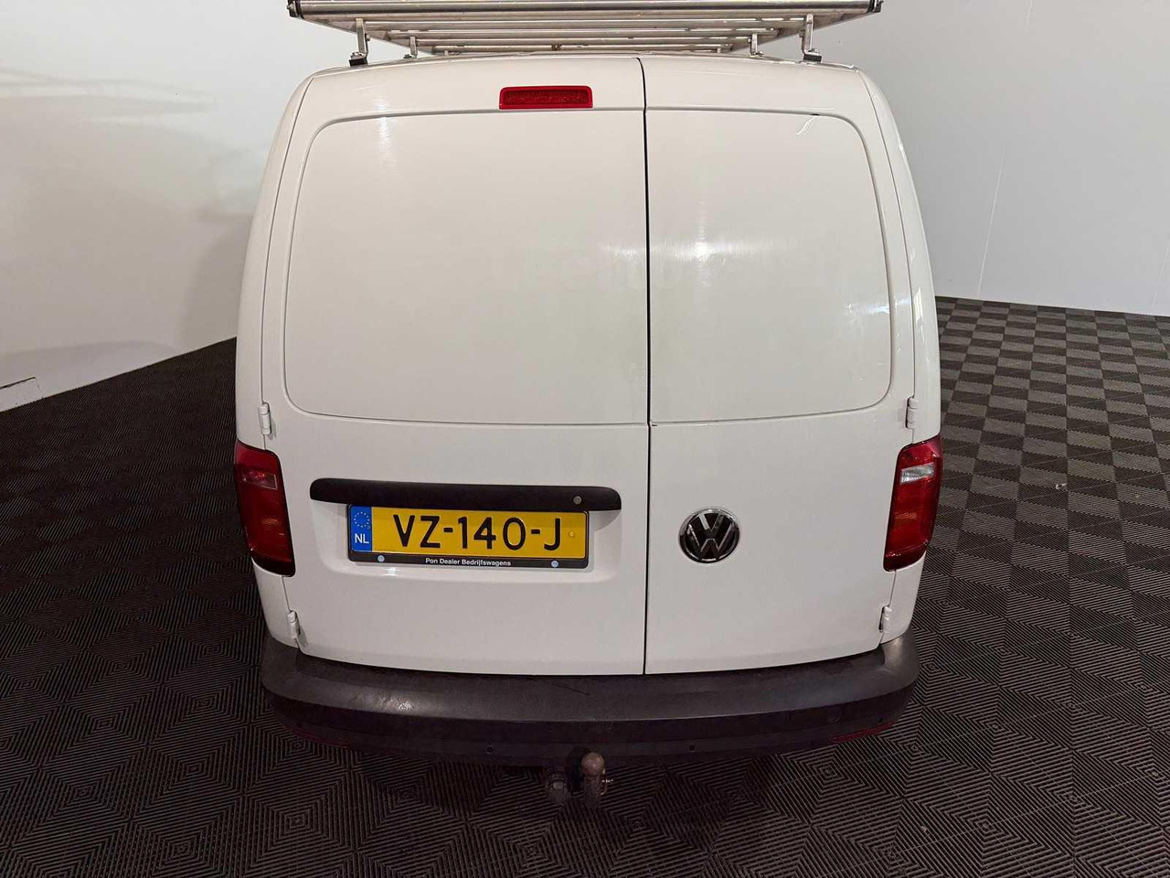 Volkswagen Caddy 2.0 TDI L1H1 BMT Comfortline VZ-140-J 169.307 km - فان المدمجة: صورة 2 Volkswagen Caddy 2.0 TDI L1H1 BMT Comfortline VZ-140-J 169.307 km - فان المدمجة: صورة 2