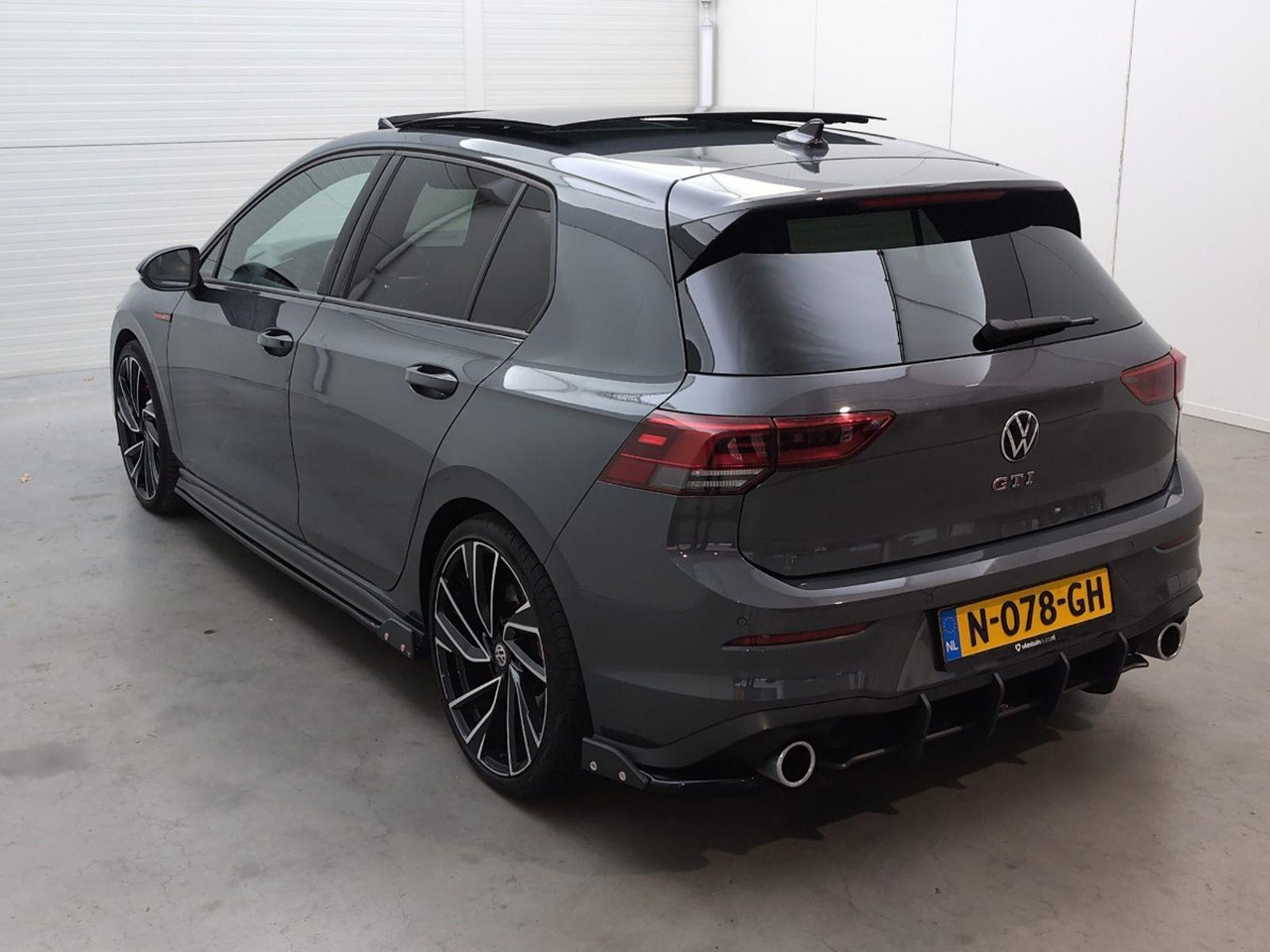 Volkswagen Golf 2.0 TSI GTI | 2021 | 104.458 km | Automaat | N078GH | NAP: Geen oordeel - هاتشباك: صورة 3 Volkswagen Golf 2.0 TSI GTI | 2021 | 104.458 km | Automaat | N078GH | NAP: Geen oordeel - هاتشباك: صورة 3