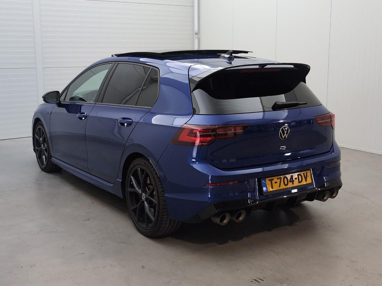Volkswagen Golf 2.0 TSI R 4Motion | 2021 | 59.325 km | Automaat | T704DV | NAP: Geen oordeel - هاتشباك: صورة 3 Volkswagen Golf 2.0 TSI R 4Motion | 2021 | 59.325 km | Automaat | T704DV | NAP: Geen oordeel - هاتشباك: صورة 3