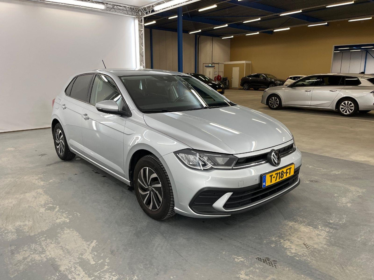 Volkswagen Polo 1.0 TSI Life Business | 2023 | 73.998 km | T718FT | NAP: Logisch - هاتشباك: صورة 2 Volkswagen Polo 1.0 TSI Life Business | 2023 | 73.998 km | T718FT | NAP: Logisch - هاتشباك: صورة 2
