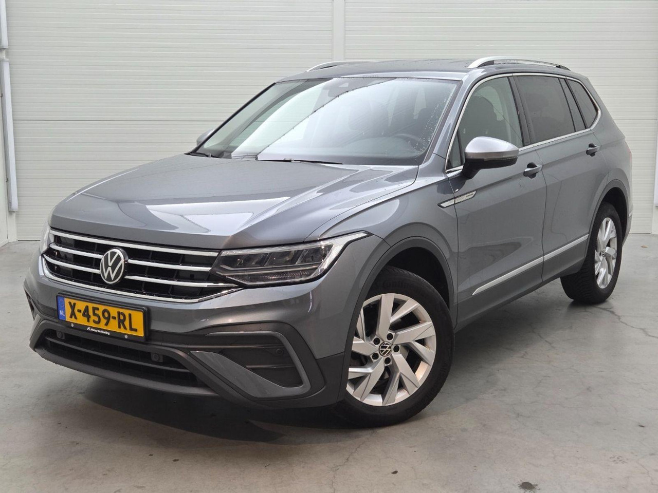 Volkswagen Tiguan Allspace 1.5 TSI R - Line 7p. | 2023 | 86.012 km | Automaat | X459RL | NAP: Geen oordeel - سيارة دفع رباعي: صورة 1 Volkswagen Tiguan Allspace 1.5 TSI R - Line 7p. | 2023 | 86.012 km | Automaat | X459RL | NAP: Geen oordeel - سيارة دفع رباعي: صورة 1