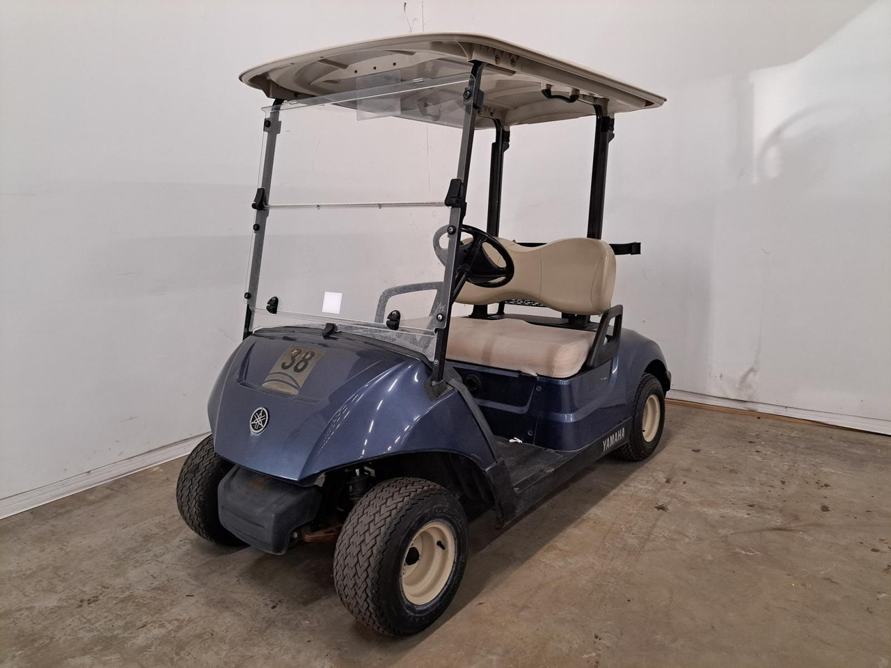 Yamaha Drive 2 J0C-008805 - عربة الجولف: صورة 1 Yamaha Drive 2 J0C-008805 - عربة الجولف: صورة 1