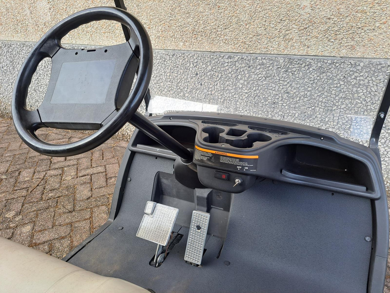 Yamaha G29 Shuttle 6 Golfkar (1) - عربة الجولف: صورة 5 Yamaha G29 Shuttle 6 Golfkar (1) - عربة الجولف: صورة 5
