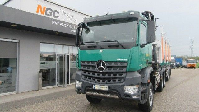 Mercedes-Benz Arocs 3358L 6x6 Holz Epsilon Q170Z - شاحنة قطع الأشجار, شاحنة كرين: صورة 2 Mercedes-Benz Arocs 3358L 6x6 Holz Epsilon Q170Z - شاحنة قطع الأشجار, شاحنة كرين: صورة 2