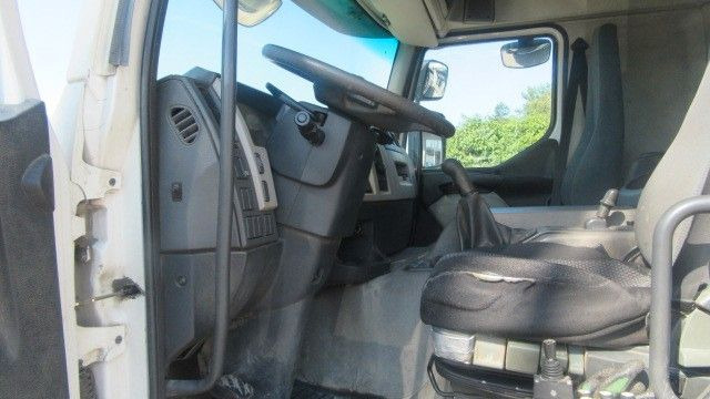شاحنة نقل المخلفات Volvo FE-320 Abestztkipper: صورة 9