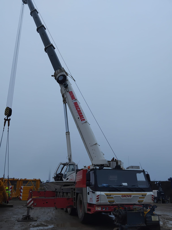 GROVE GMK5220 - موبايل كرين: صورة 2 GROVE GMK5220 - موبايل كرين: صورة 2