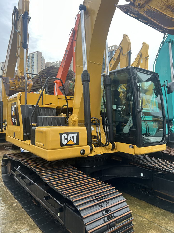 CATERPILLAR 320GC - حفار زحاف: صورة 2 CATERPILLAR 320GC - حفار زحاف: صورة 2