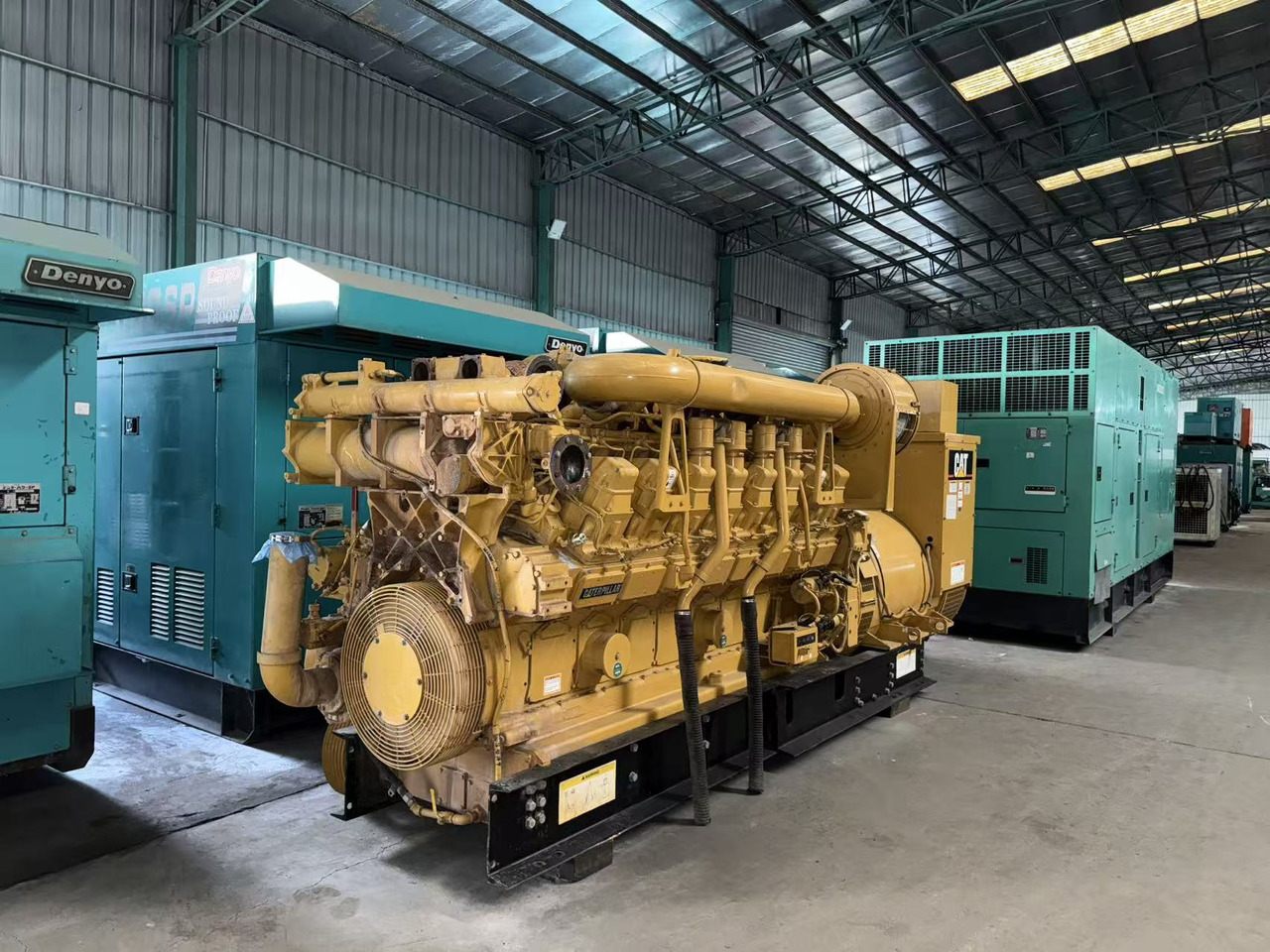 الأدوات والمعدات CATPILLAR 2200F 3516: صورة 7 الأدوات والمعدات CATPILLAR 2200F 3516: صورة 7