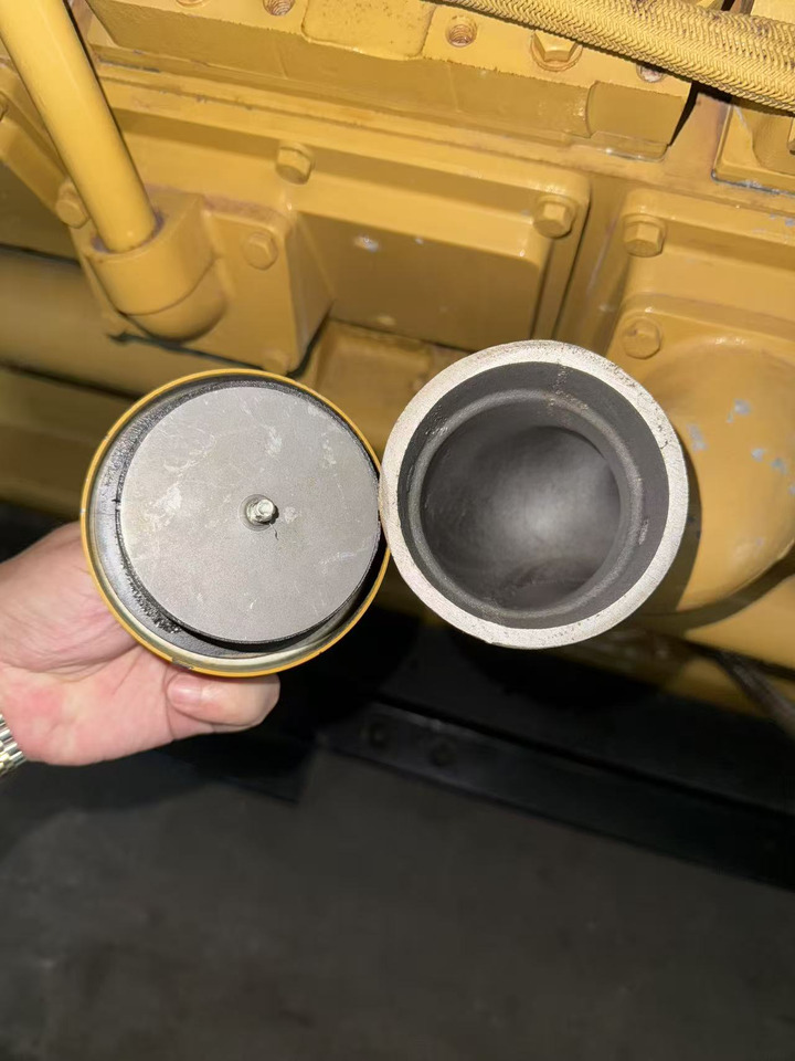 CATPILLAR 2200F 3516 - الأدوات والمعدات: صورة 4 CATPILLAR 2200F 3516 - الأدوات والمعدات: صورة 4