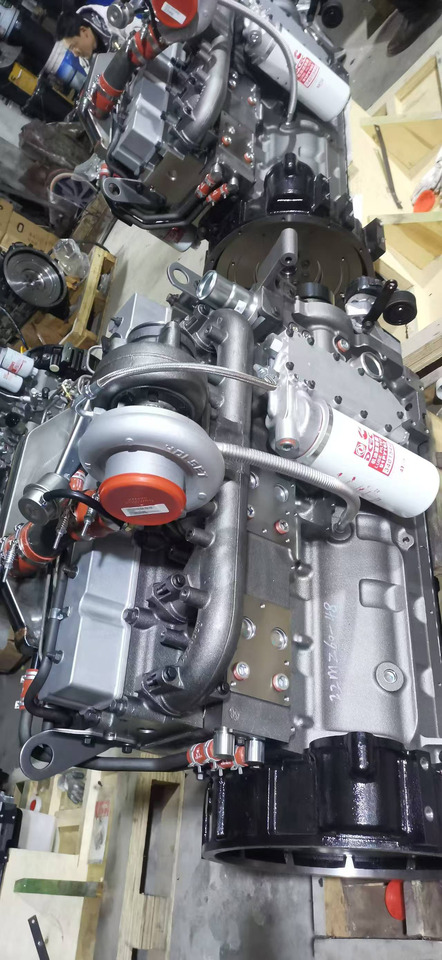 CUMMINS 6CTAA8.3-C215 - سيارة: صورة 5 CUMMINS 6CTAA8.3-C215 - سيارة: صورة 5