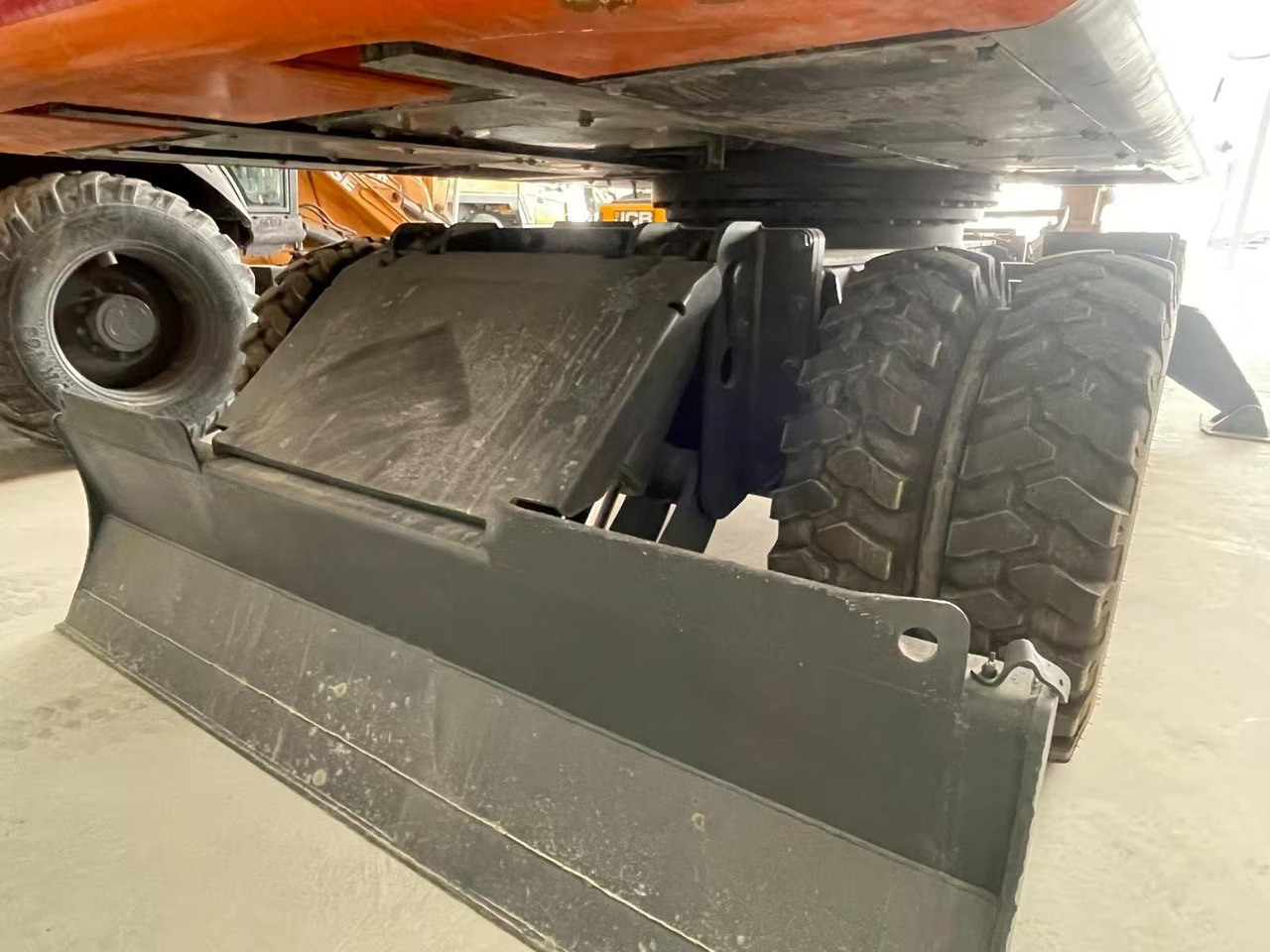 DOOSAN DX210 - حفارة دولاب: صورة 5 DOOSAN DX210 - حفارة دولاب: صورة 5