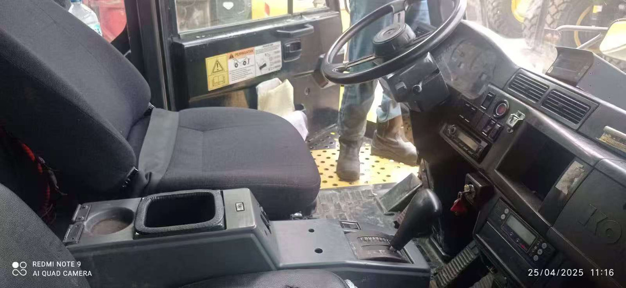 KOMATSU HD785-7 - شاحنة قلاب صلبة: صورة 4 KOMATSU HD785-7 - شاحنة قلاب صلبة: صورة 4