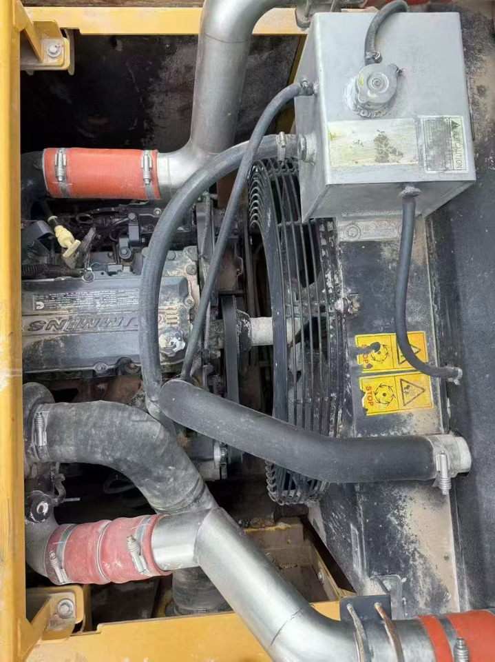 XCMG XE380DK - حفار زحاف: صورة 3 XCMG XE380DK - حفار زحاف: صورة 3