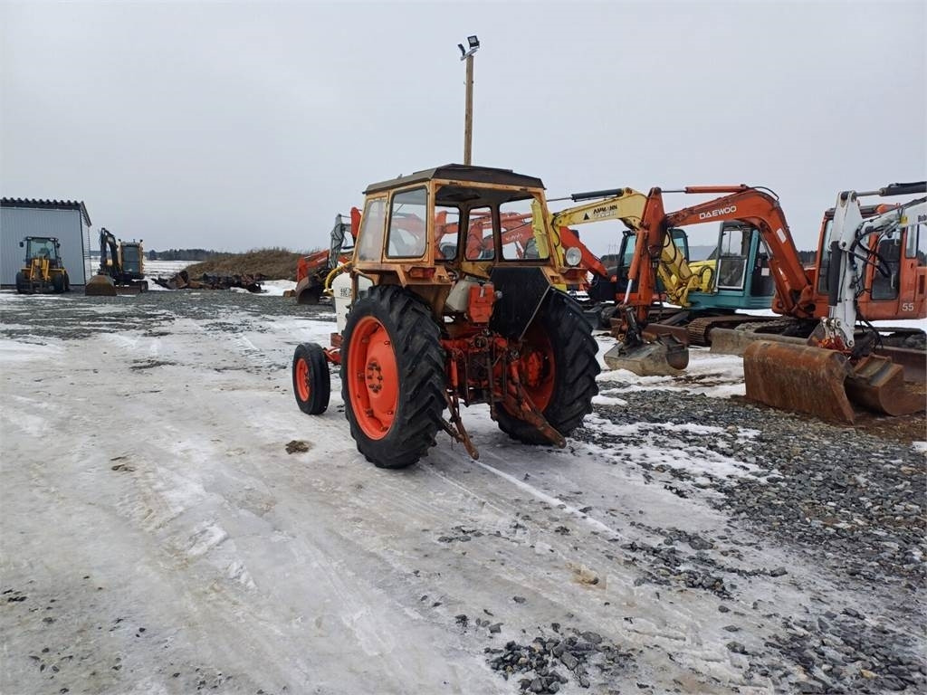 David Brown 990 case - جرار: صورة 4 David Brown 990 case - جرار: صورة 4