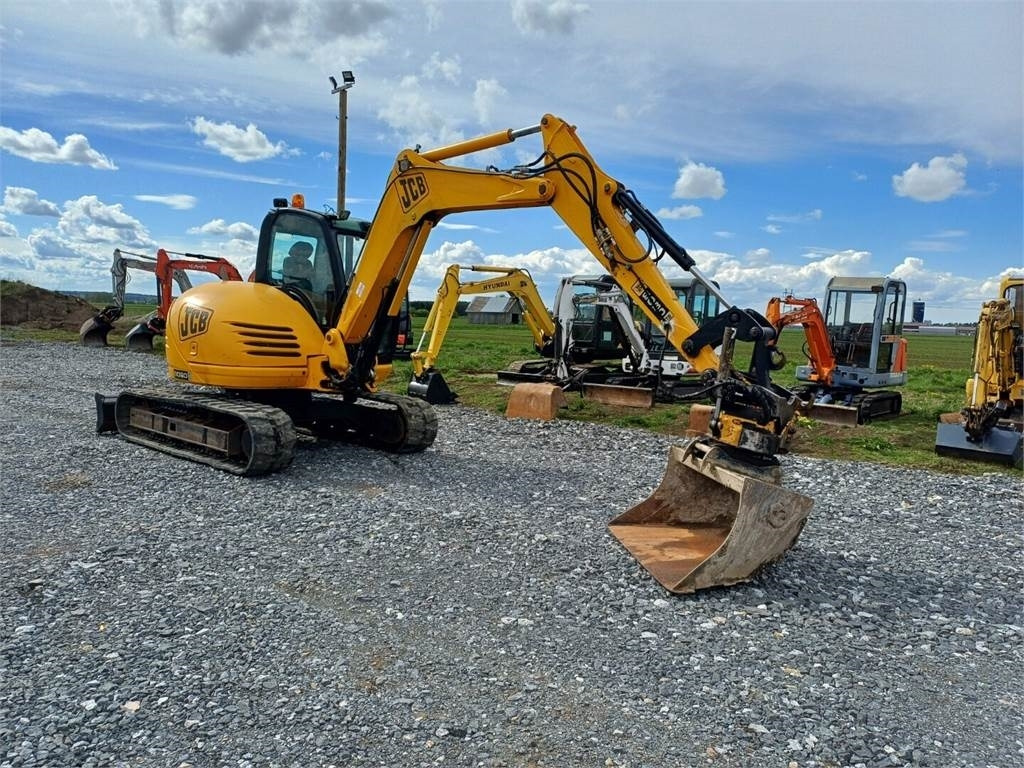 JCB 8080 Engconin pyörittäjällä - حفارة مُصَّغرة: صورة 5 JCB 8080 Engconin pyörittäjällä - حفارة مُصَّغرة: صورة 5