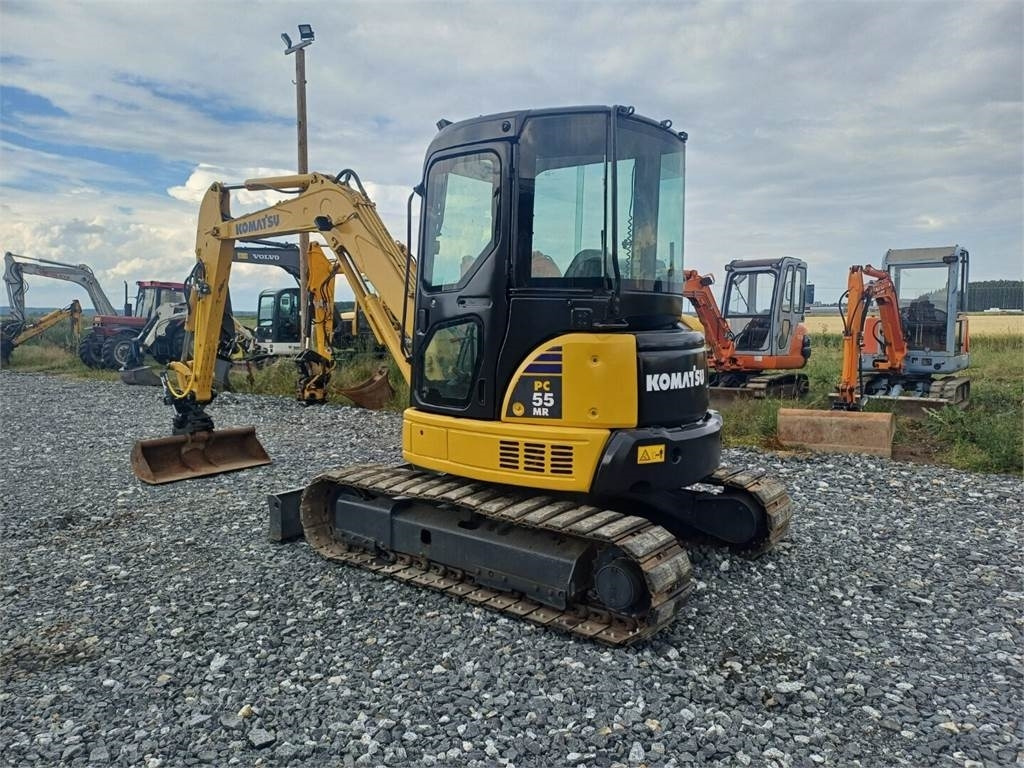 Komatsu PC50mr2 kallistuvalla liittimellä - حفارة مُصَّغرة: صورة 3 Komatsu PC50mr2 kallistuvalla liittimellä - حفارة مُصَّغرة: صورة 3