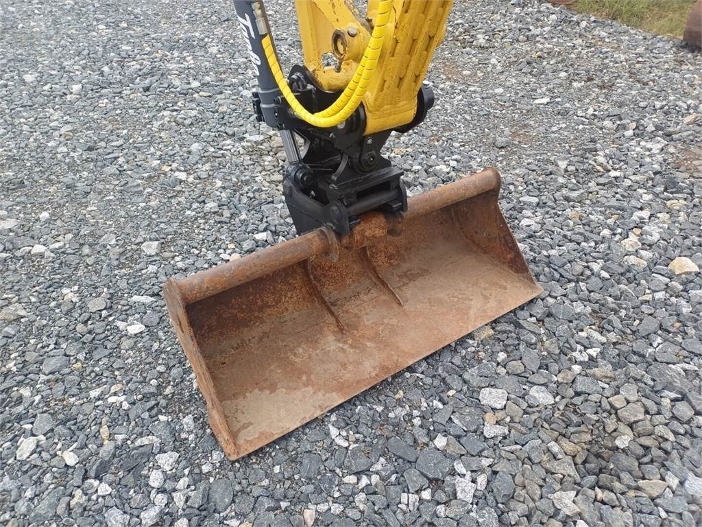 Komatsu PC50mr2 kallistuvalla liittimellä - حفارة مُصَّغرة: صورة 4 Komatsu PC50mr2 kallistuvalla liittimellä - حفارة مُصَّغرة: صورة 4