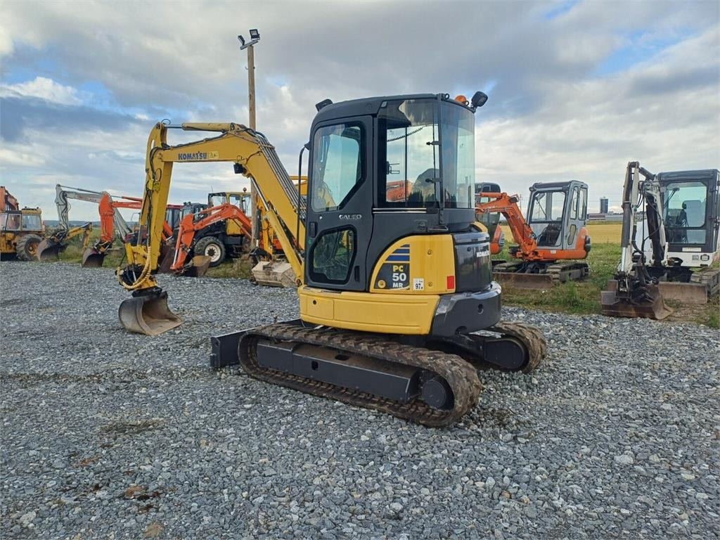 Komatsu pc50mr-2 Engcon pyörittäjällä - حفارة مُصَّغرة: صورة 3 Komatsu pc50mr-2 Engcon pyörittäjällä - حفارة مُصَّغرة: صورة 3