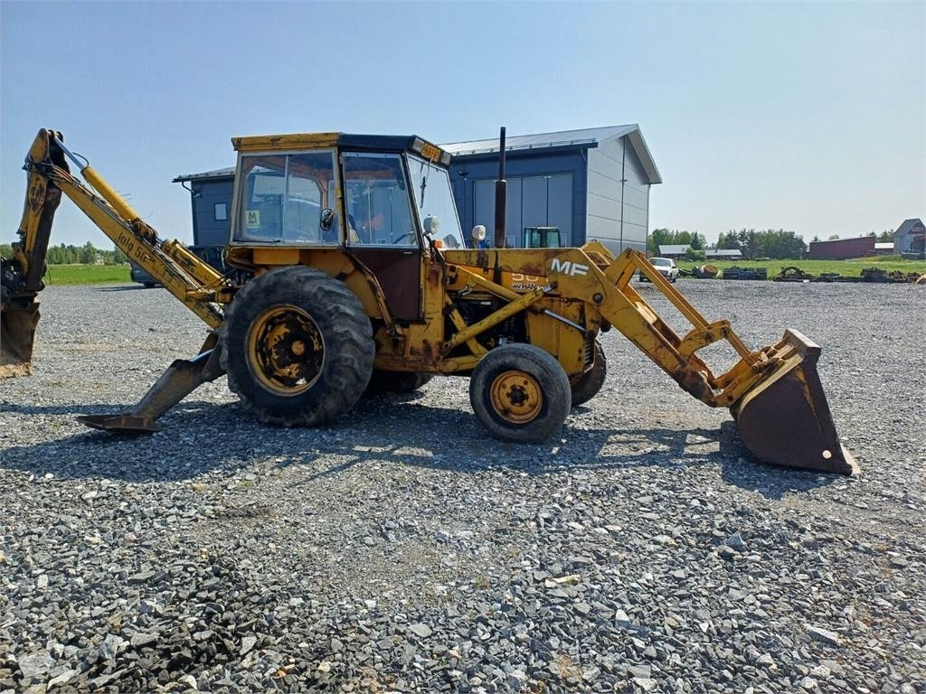 Massey Ferguson 50B traktorikaivuri - جرافة حفار: صورة 5 Massey Ferguson 50B traktorikaivuri - جرافة حفار: صورة 5