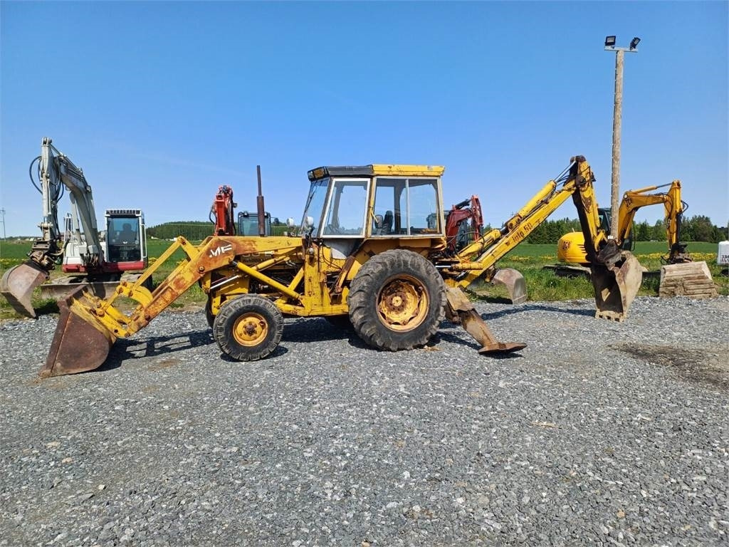 Massey Ferguson 50B traktorikaivuri - جرافة حفار: صورة 2 Massey Ferguson 50B traktorikaivuri - جرافة حفار: صورة 2