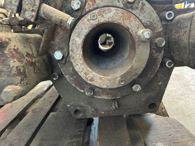 Klemm Drilling Head - آلات البناء: صورة 3 Klemm Drilling Head - آلات البناء: صورة 3
