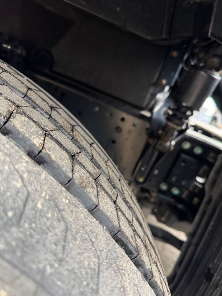 وحدة جر MAN TGX 18.460 XL /1xBett/Retarder/Voll-Spoiler: صورة 7