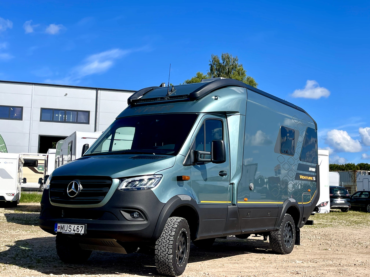 Hymer Venture S - موتر هوم شبه متكامل: صورة 2 Hymer Venture S - موتر هوم شبه متكامل: صورة 2