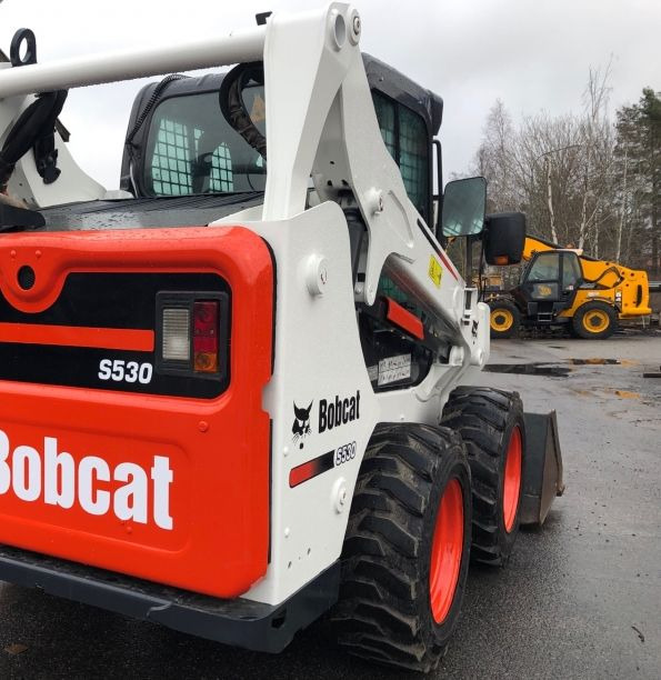Bobcat S530 - شيول صغير: صورة 1 Bobcat S530 - شيول صغير: صورة 1
