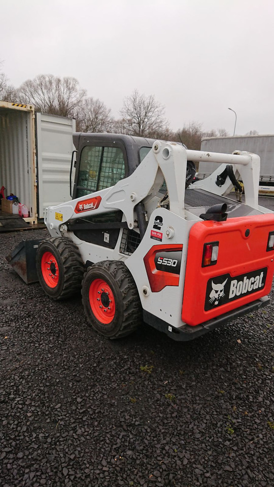 Bobcat s530 - شيول صغير: صورة 1 Bobcat s530 - شيول صغير: صورة 1