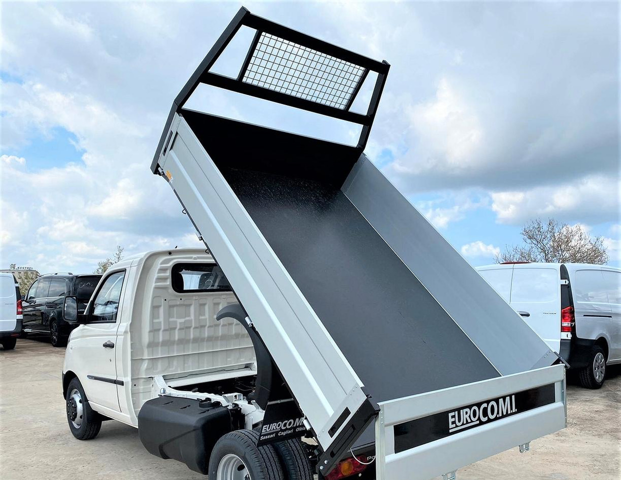 Piaggio Porter NP6 1.5 Ribaltabile *PROMO* - قلاب صغير: صورة 4 Piaggio Porter NP6 1.5 Ribaltabile *PROMO* - قلاب صغير: صورة 4