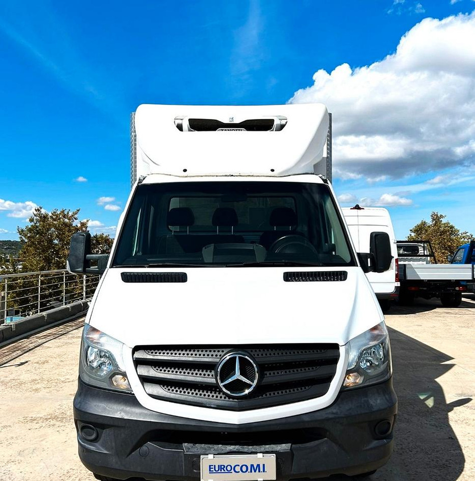 Sprinter 414 T 37/35 Isotermico -20° *532 /mese - شاحنة مغلقة الصندوق: صورة 2 Sprinter 414 T 37/35 Isotermico -20° *532 /mese - شاحنة مغلقة الصندوق: صورة 2