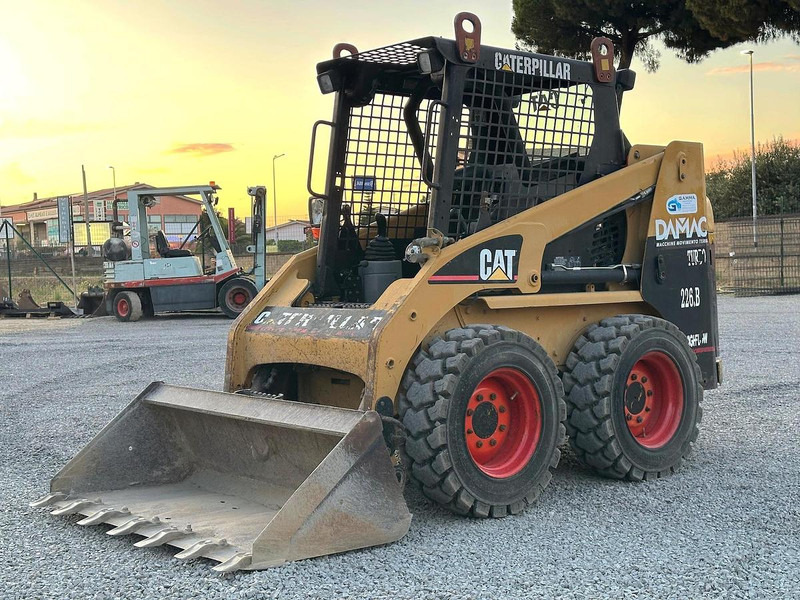 Caterpillar 226BHF - اللودر المجنزر صغير: صورة 2 Caterpillar 226BHF - اللودر المجنزر صغير: صورة 2