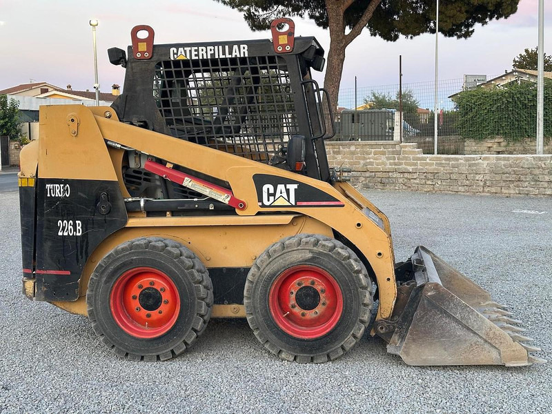 Caterpillar 226BHF - اللودر المجنزر صغير: صورة 3 Caterpillar 226BHF - اللودر المجنزر صغير: صورة 3